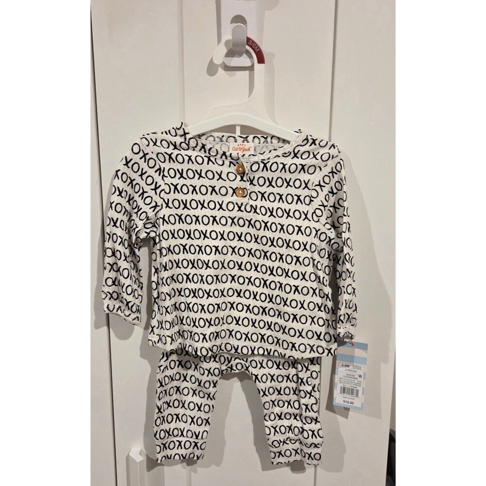 Baby cat & jack XOXO 2 piece set, size 3-6 months
